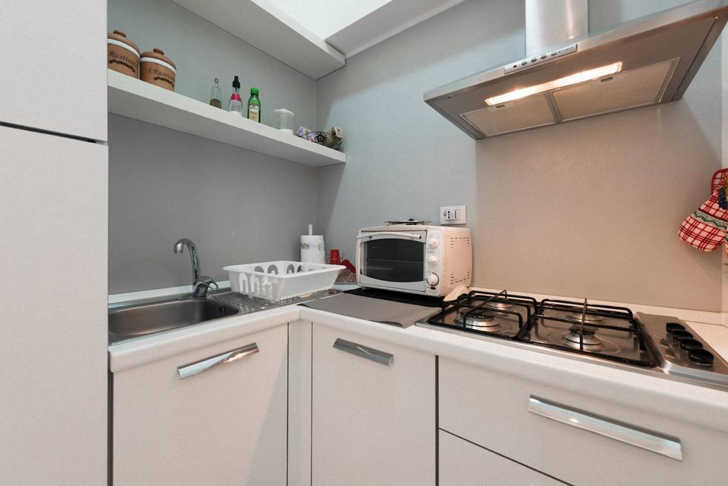 A Due Passi Dal Centro - Bari Policlinico Apartman Kültér fotó